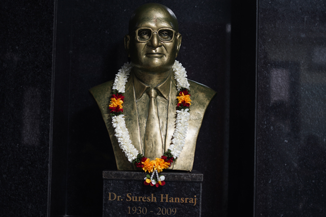 suresh hansraj.jpg